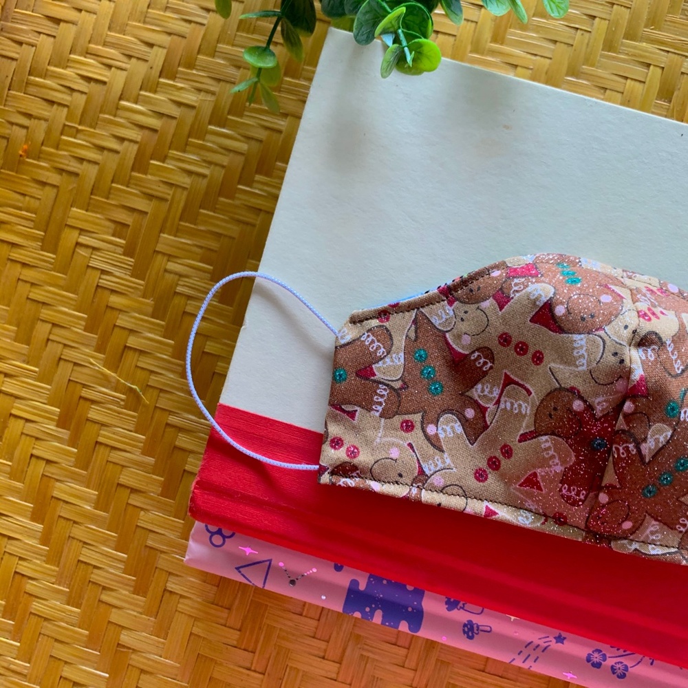 SOLD ON ETSY Disney Christmas Face Mask - Picture 5 of 6